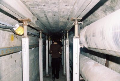 395063-R1-033-15.jpg, A 'UC Berkeley Steam Tunnels Photojournal—Urban Exploration' image with ID# 7092